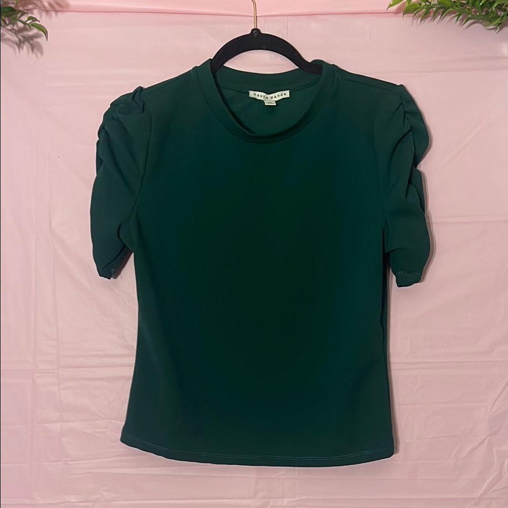 Haute Monde Green Fitted Blouse with Crew Neck and Short Sleeves